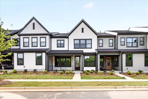 95 Seven Oaks Lndg, Belmont, NC 28012