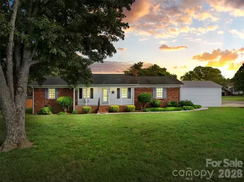 1413 Jersey Church Rd, Lexington, NC 27292