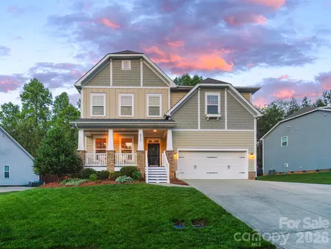 533 Academy St, Mcadenville, NC 28101