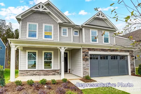 4482 Blue Mound Ct, Stanley, NC 28164