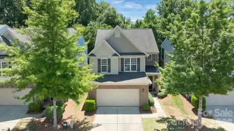 5122 Mount Clare Ln, Charlotte, NC 28210