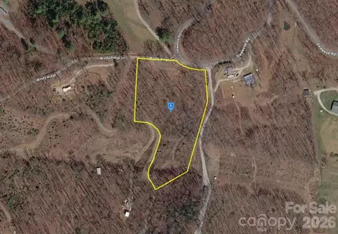 300 Windy Ridge Ln, Topton, NC 28781