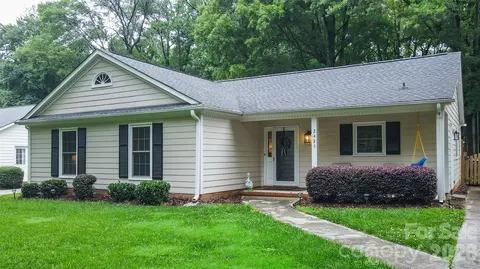 2425 Turnberry Ln, Charlotte, NC 28210