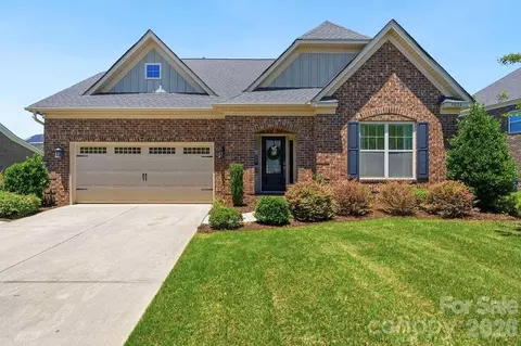 9026 Raven Top Dr, Mint Hill, NC 28227