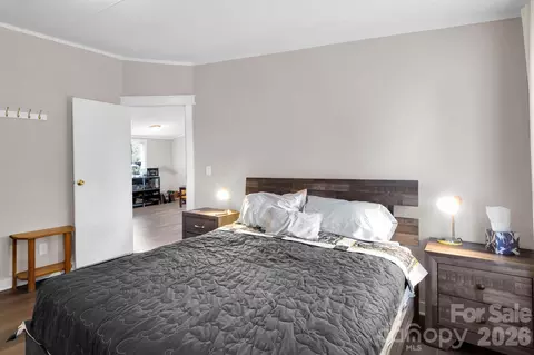 Bedroom - 1677 Jennings Rd, Olin, NC 28660 photo 4 of 4