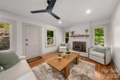 10 Sixth St, Asheville, NC 28804