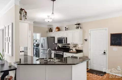 Kitchen - 7848 Sedgebrook E Dr E, Stanley, NC 28164 photo 1 of 4