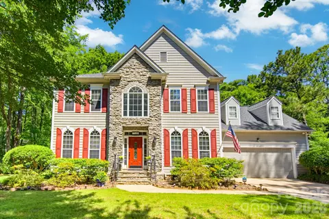 7148 Plough Dr, Mint Hill, NC 28227