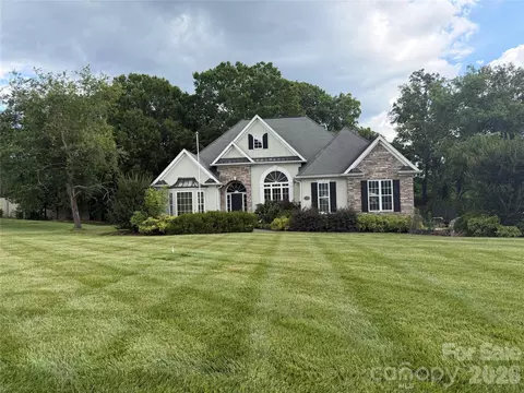 131 S Gibbs Rd, Mooresville, NC 28117