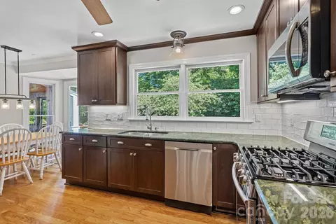 Kitchen - 9037 Willow Trace Ct, Huntersville, NC 28078 photo 3 of 3