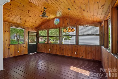Exterior - 9037 Willow Trace Ct, Huntersville, NC 28078 photo 2 of 7