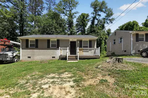 9 Delores St, Greenville, SC 29605