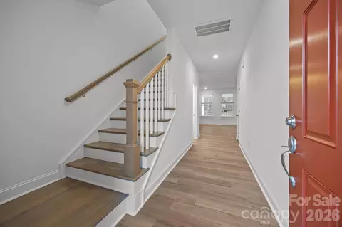 105 Plover Ln, Mooresville, NC 28115