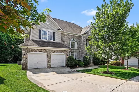 3124 Grandeur Rd, Charlotte, NC 28269