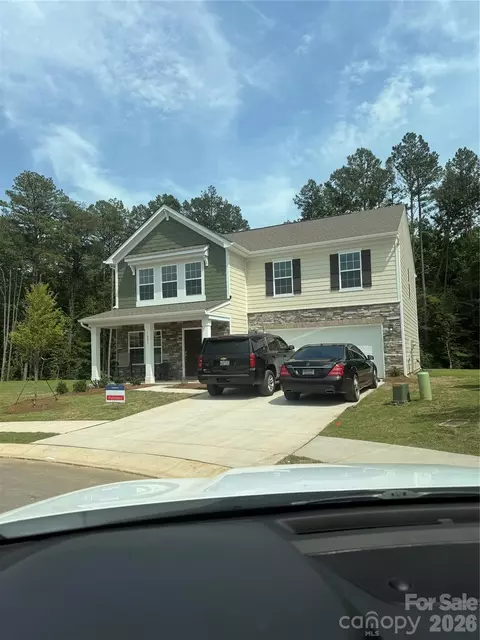 1601 Highacre Pl, Bessemer City, NC 28016