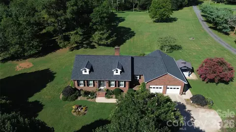 1730 Smith Farm Rd, Lincolnton, NC 28092