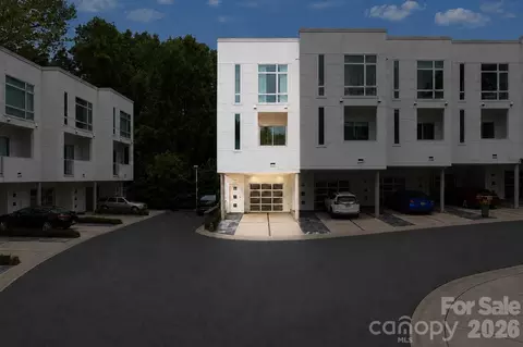 350 Viburnum Way Ct, Charlotte, NC 28208