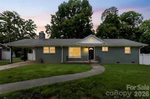 619 Greenbriar Ave, Rock Hill, SC 29730