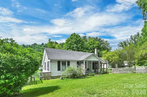 73 Trinidad Dr, Canton, NC 28716