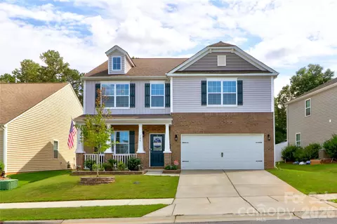 124 Kingsway Dr, Mooresville, NC 28115