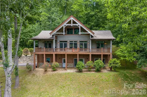 170 Cradling Cv, Waynesville, NC 28785