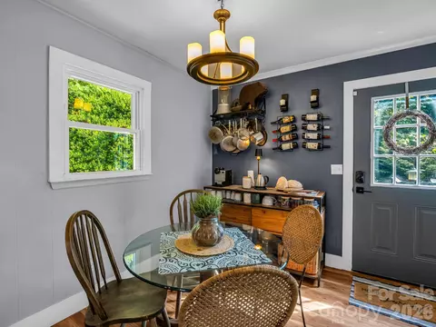 Dining - 395 E Howard St, Tryon, NC 28782 photo 1 of 1