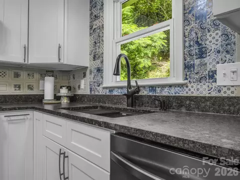 Kitchen - 395 E Howard St, Tryon, NC 28782 photo 4 of 5
