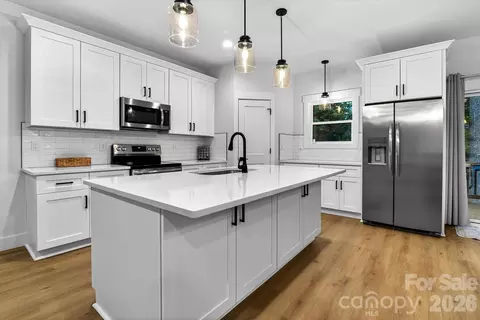 4732 Birchwood Ct, Gastonia, NC 28056