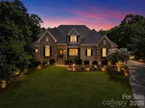 653 Bannerman Ln, Fort Mill, SC 29715