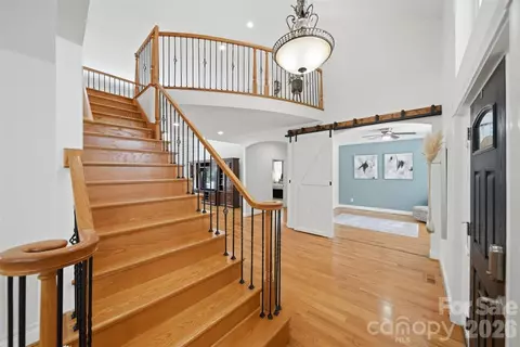 1245 34th Ne Ave NE, Hickory, NC 28601