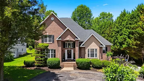 1245 34th Ne Ave NE, Hickory, NC 28601