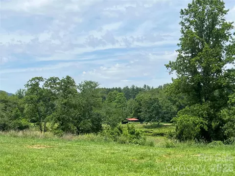99999 Jones Rd, Fletcher, NC 28732