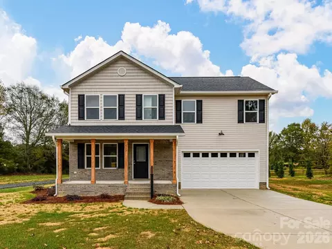 573 Wade Rd, Oakboro, NC 28129