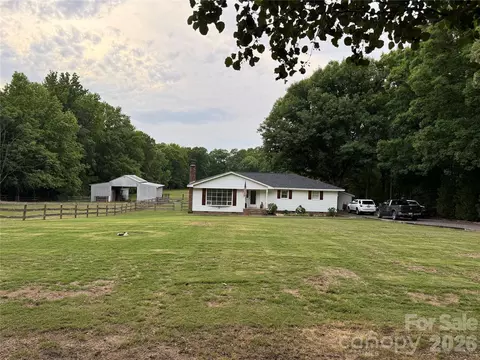 1609 Hall Rd, Chester, SC 29706