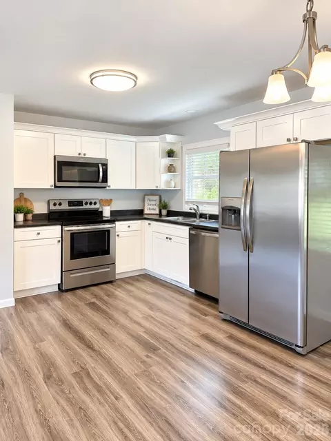 Kitchen - 84 E Hunt Dr, Nebo, NC 28761 photo 1 of 1
