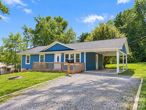 84 E Hunt Dr, Nebo, NC 28761