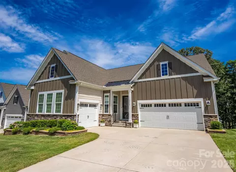 5316 Chegall Crossing Way, Mount Holly, NC 28120