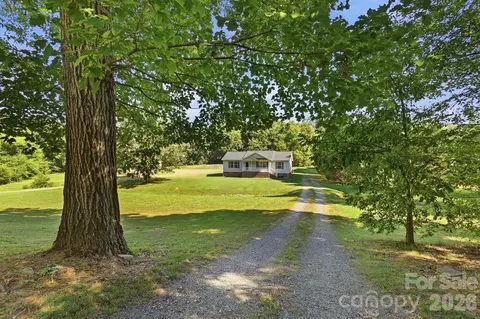 5204 Greenwood Ln, Monroe, NC 28110
