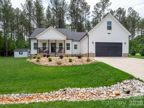 7051 Sparrow Ln, Vale, NC 28168
