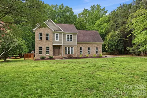 15340 Yarmouth Rd, Mint Hill, NC 28227