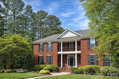 9220 Holly Hill Farm Rd, Charlotte, NC 28277