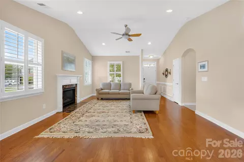 Living - 14004 Helen Benson Blvd, Davidson, NC 28036 photo 1 of 5