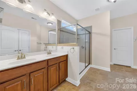 Bath - 14004 Helen Benson Blvd, Davidson, NC 28036 photo 1 of 2