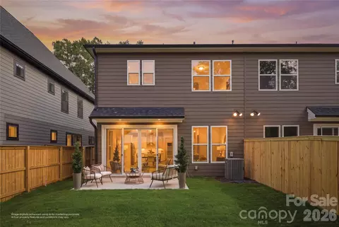 3922 Sarah Dr, Charlotte, NC 28217