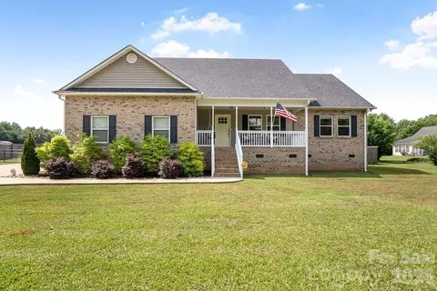 267 Church St, Mcconnells, SC 29726
