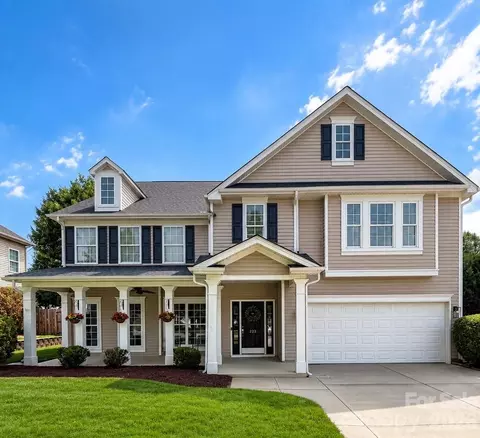 223 Pleasant Grove Ln, Mooresville, NC 28115