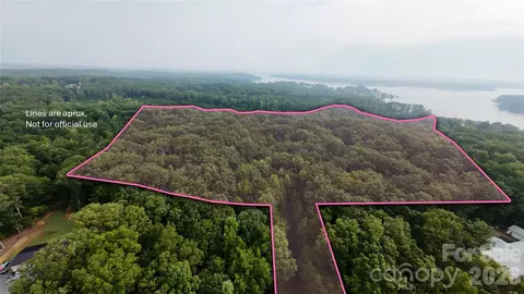 000 Acorn Acres Rd, Norwood, NC 28128