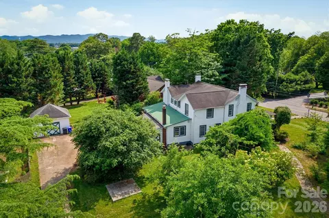 518 Lenoir St, Morganton, NC 28655