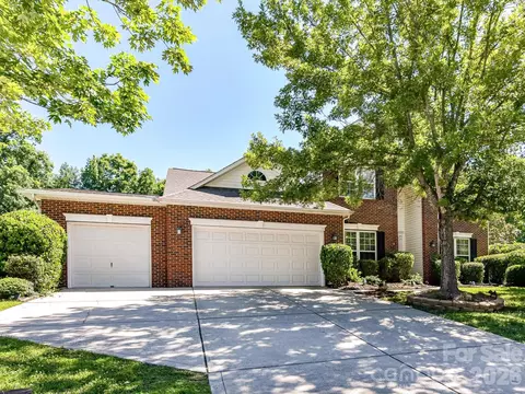 1788 Oakmont Dr, Denver, NC 28037