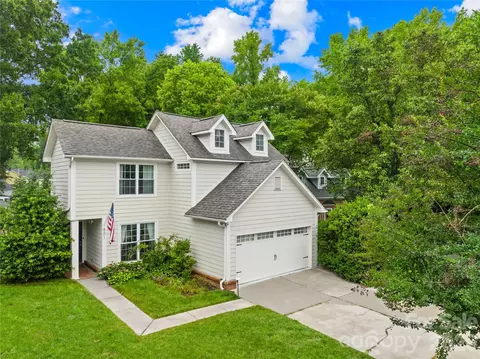 801 Mill Run Dr, Charlotte, NC 28209